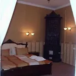 Oid Town Hotel